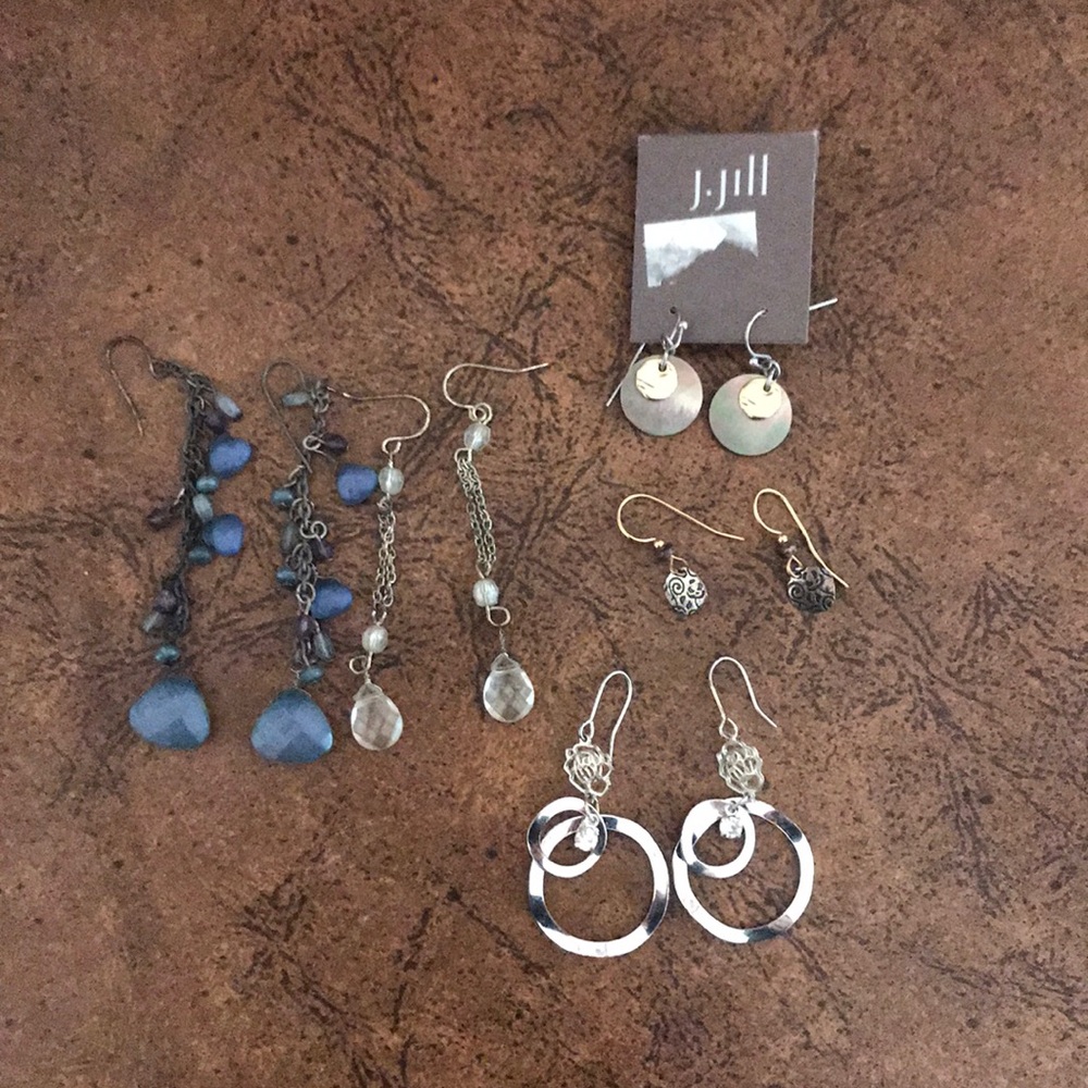 COPY - Bundle of earrings. 5 pairs for $12